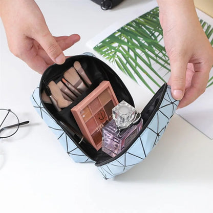 Multifunctional Portable Storage Pouch